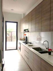 Sims Avenue East (D14), Semi-Detached #639030481